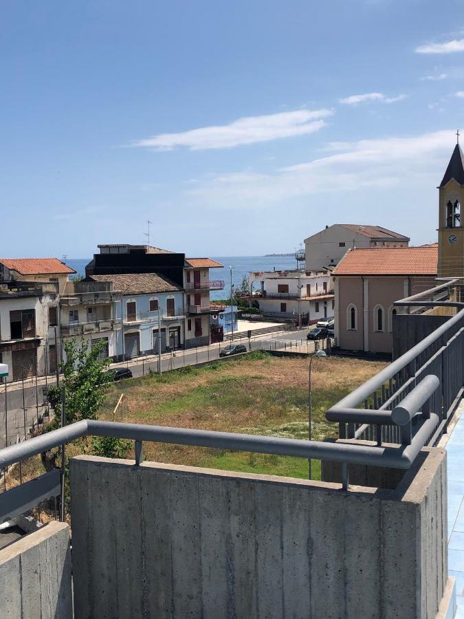Appartamento Casasolemare Fondachello Fondachello  Bagian luar foto